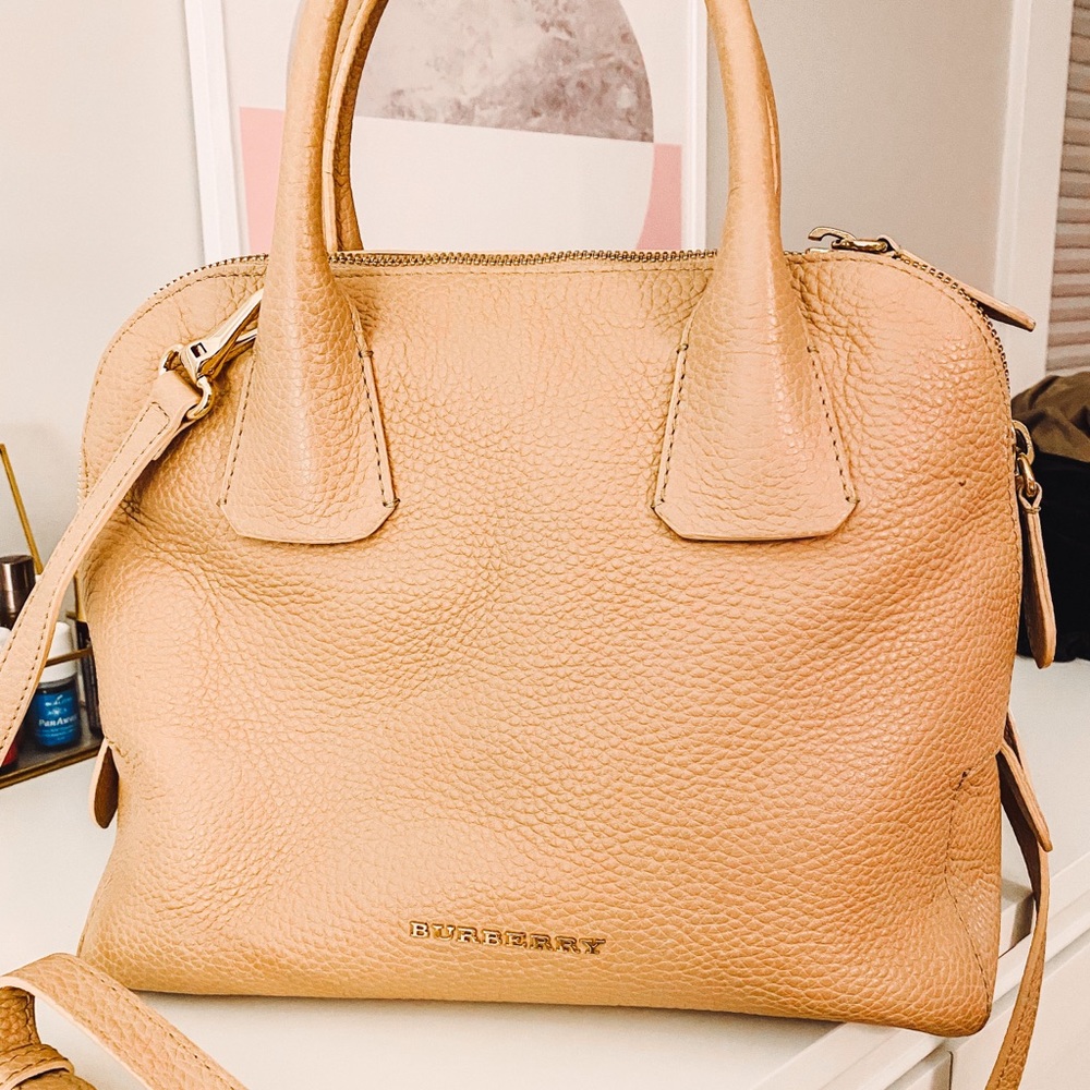 Burberry Cream Leather Shoulder Handbag